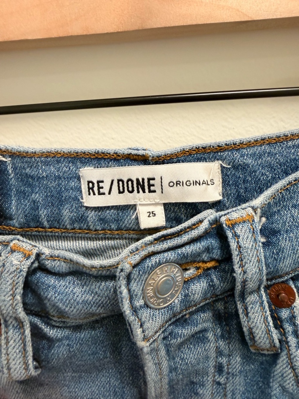 RE/DONE Originals Distressed High-Rise Jeans – Size 25 - Picture 4 of 6